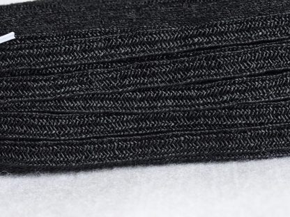 Sisalbandstro (strawbraid) zwart voor een hoed, fascinator, tas of afwerking