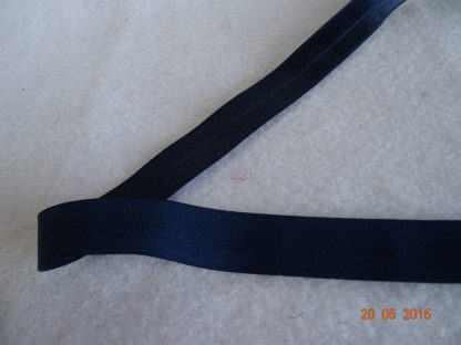 elastisch afbiesband voor afwerking in blauw