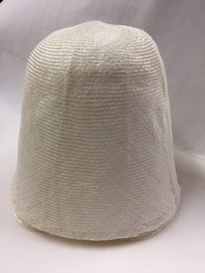 witte parasisal cloche (cone) voor zomer hoed