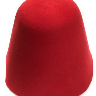 rood gladhaar cloche (cone) voor hoed