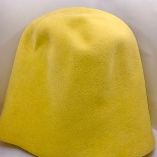 kanariegeel velour cloche ( cone ) voor kleine hoed